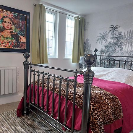 The Gallery Appartment With Parking Stratford-upon-Avon Bagian luar foto